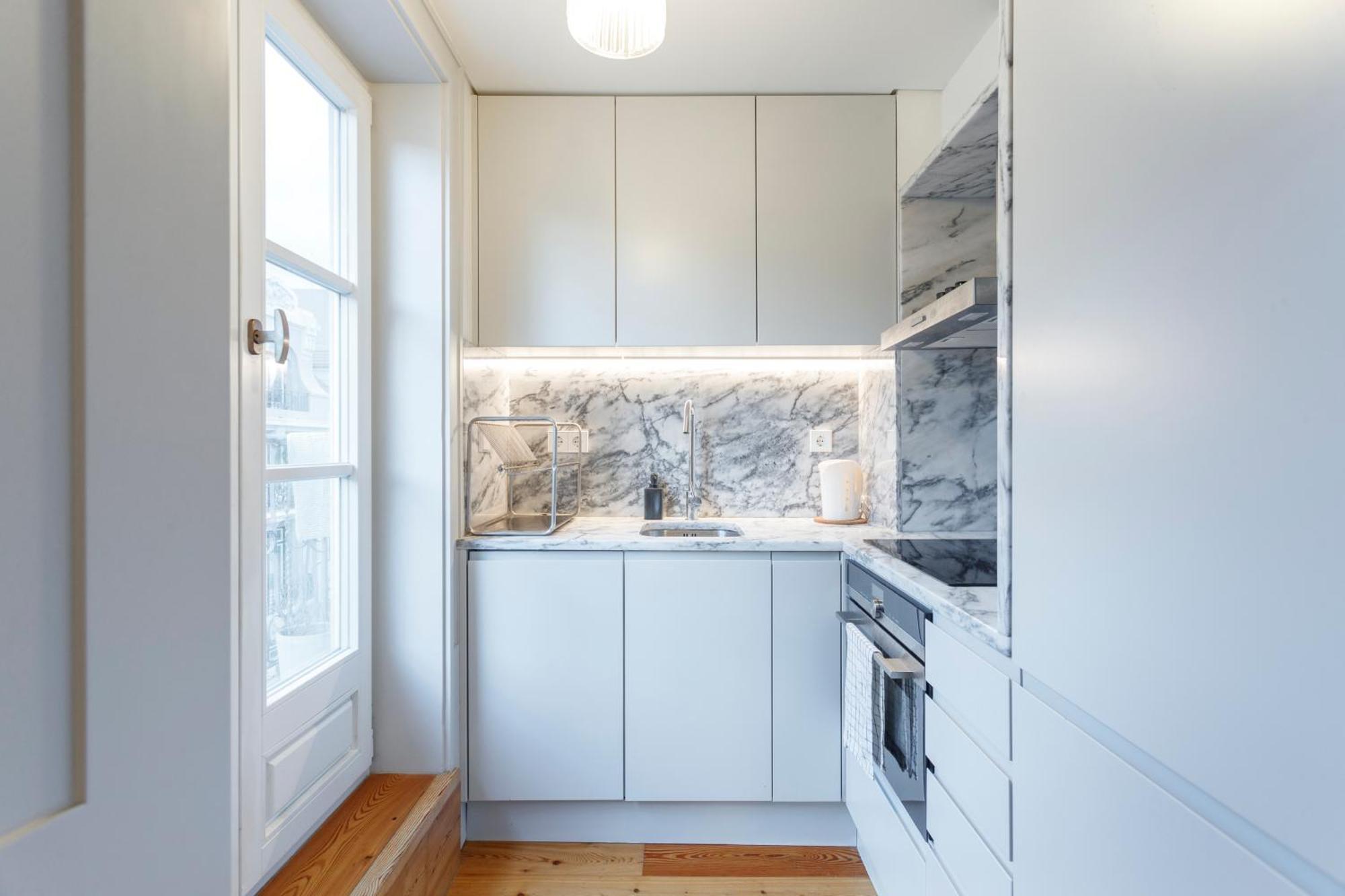 Double With Private Wc In Shared House In Downtown Privatunterkunft Lissabon